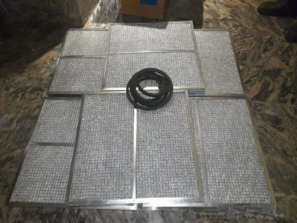 Grease filter service